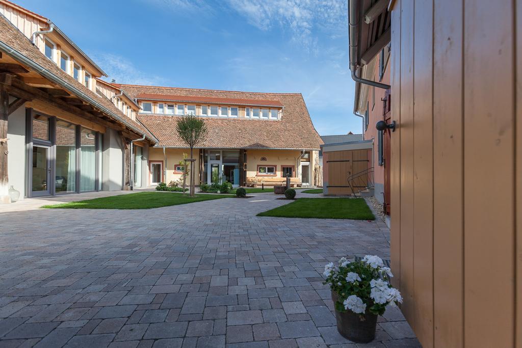 Ferienwohnung Baumgartners Dreiseithof Bad Krozingen Exterior foto